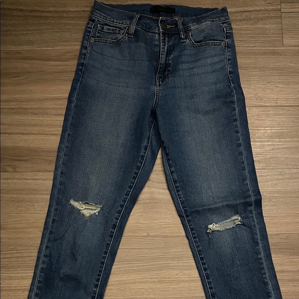 Distressed Jeans